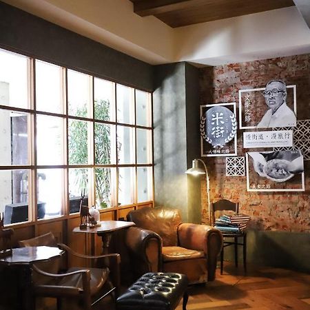 Roots Chew Hotel Ταϊνάν Εξωτερικό φωτογραφία